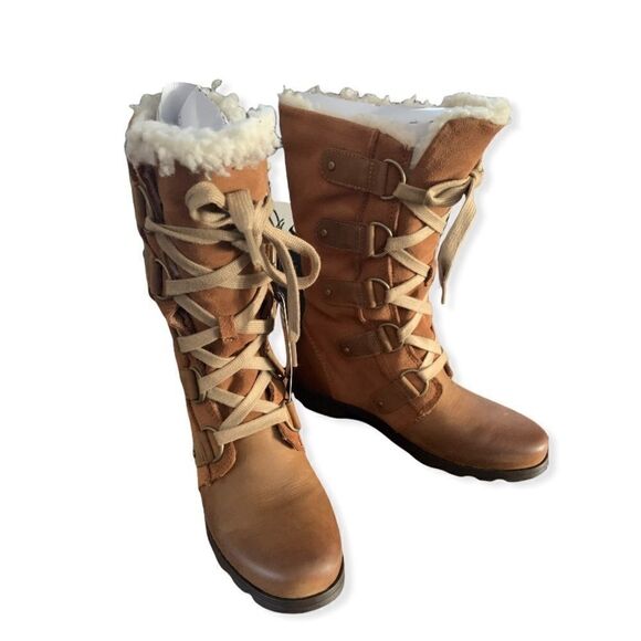 SOREL Emilie faux Fur lined Suede Laceup Boot - Picture 3 of 10